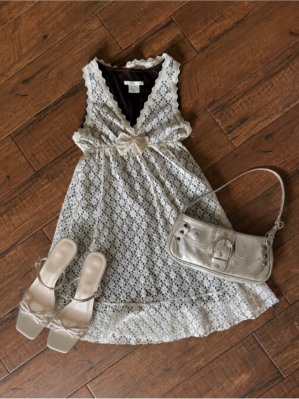 Vintage Y2K Charlotte Russe Lace Dress Cream Bow Front Coquette Fairycore Grunge - Picture 2 of 6